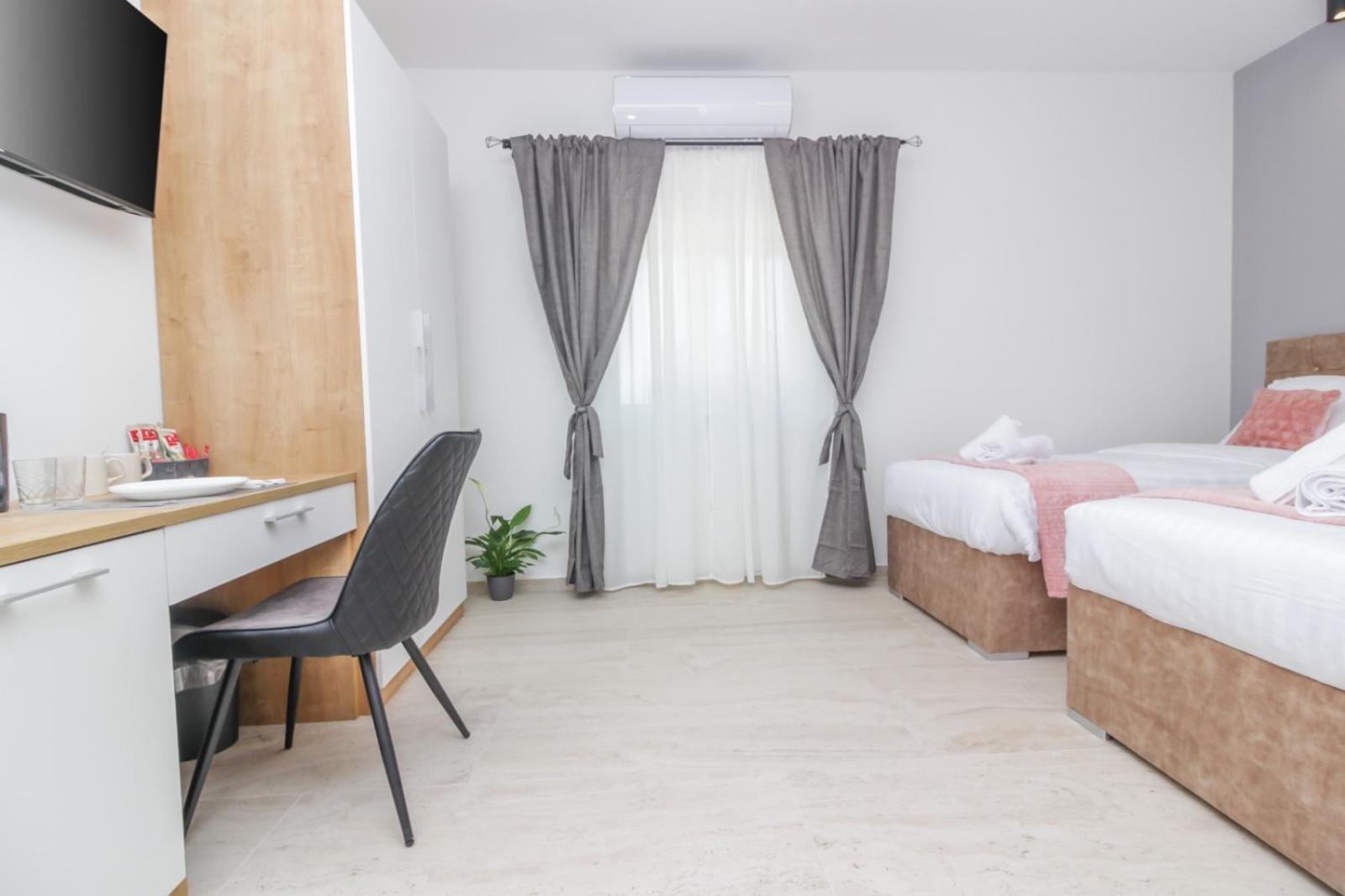 Rooms Zemunik Donji Zemunik Exteriér fotografie